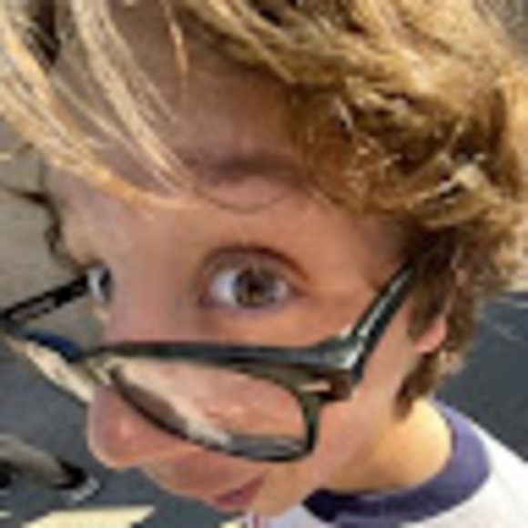 Meet your Posher, Xavier - Picture 1 of 1